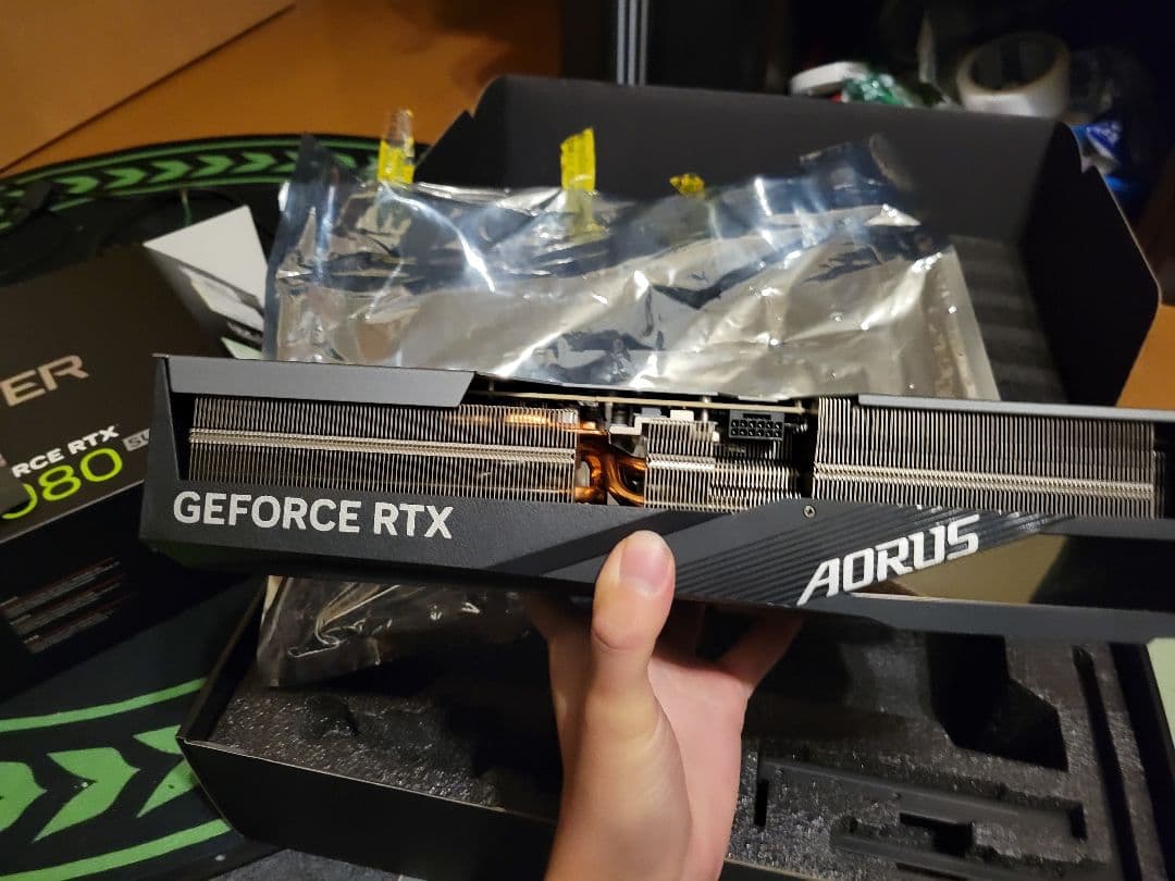 さ*く様 AORUS RTX 4080 super