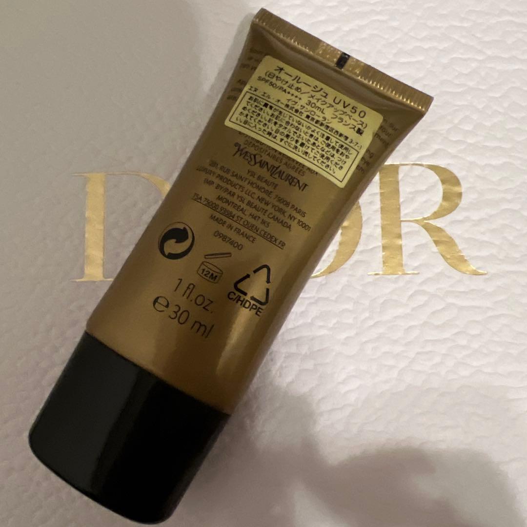 Yves Saint Laurent オールージュ UV50 30ml