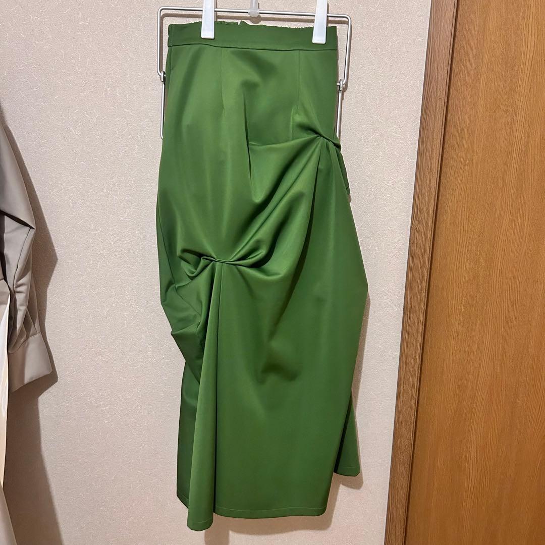 un3d ギャザータックスカート