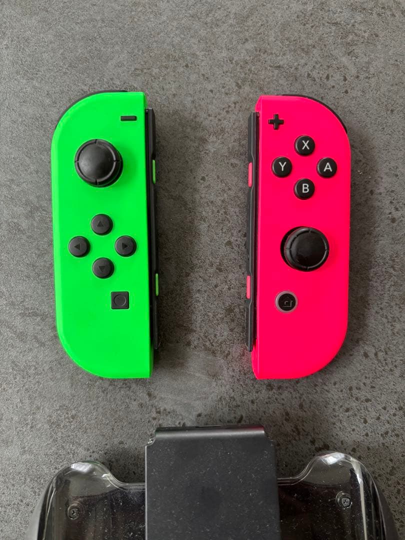 Nintendo Switch 本体　Joy-Con2セット付き