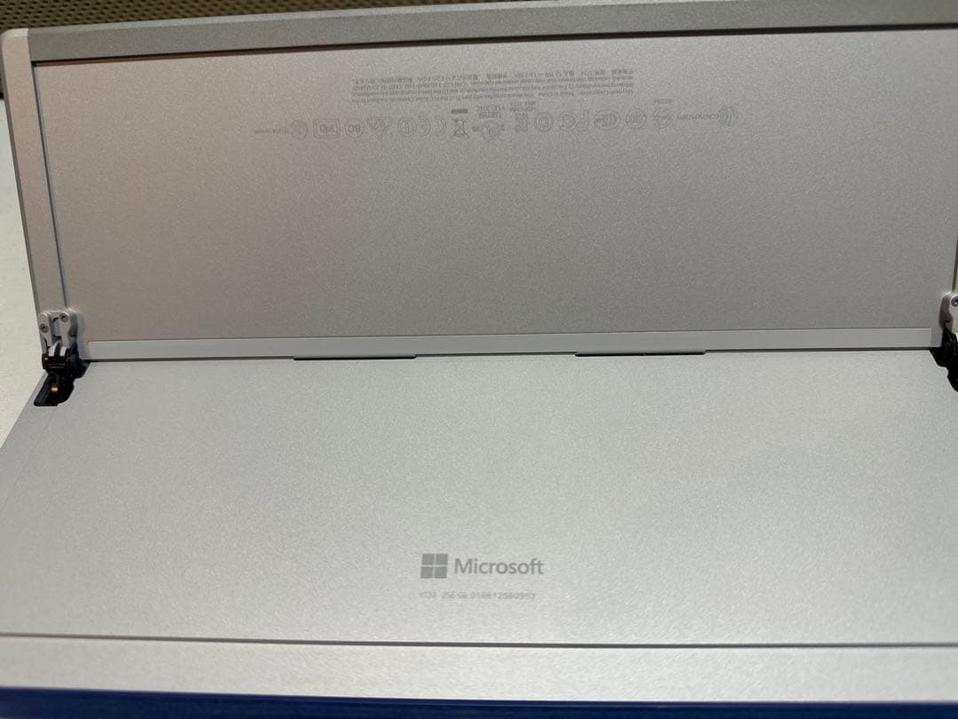 Surface Pro4 i7 16GB 256GB カバー付 バッテリー良好