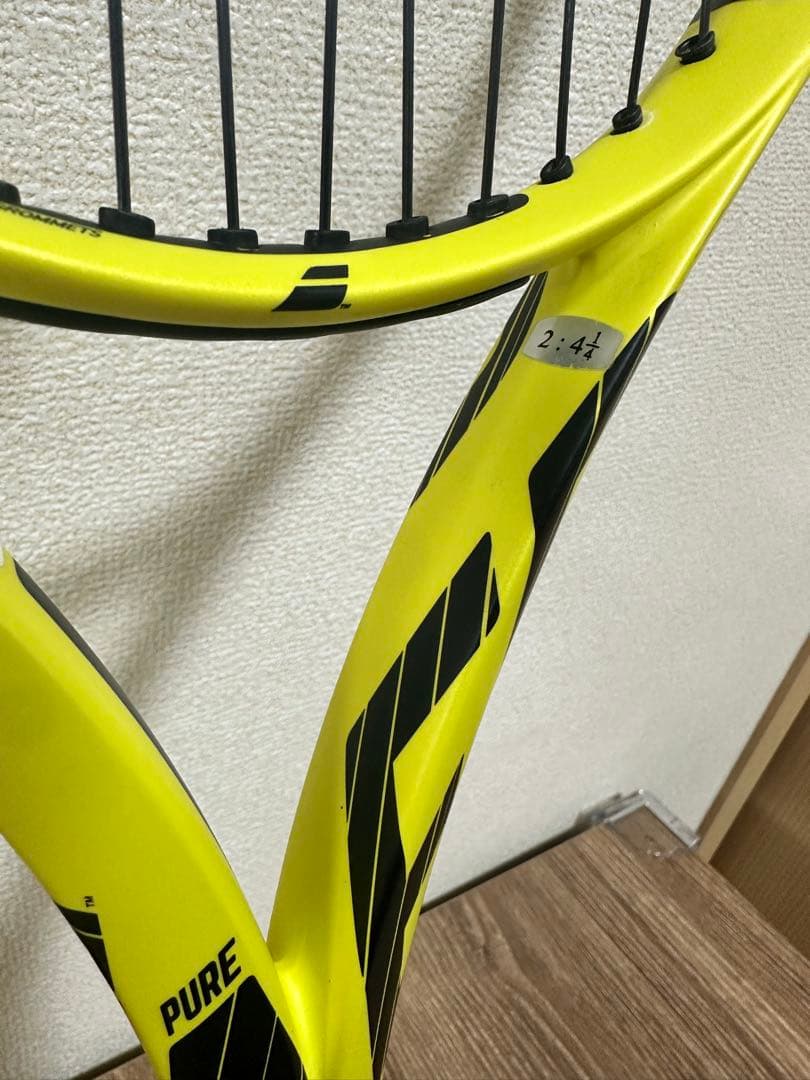 Babolatバボラpure aero teamピュアアエロチーム