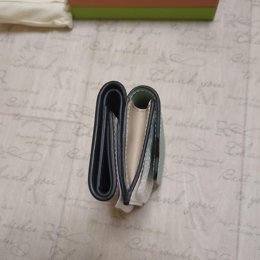 ひ*読様 【新品未使用☆交渉歓迎♪】MARNI　マルニ　三つ折り財布　グリーン