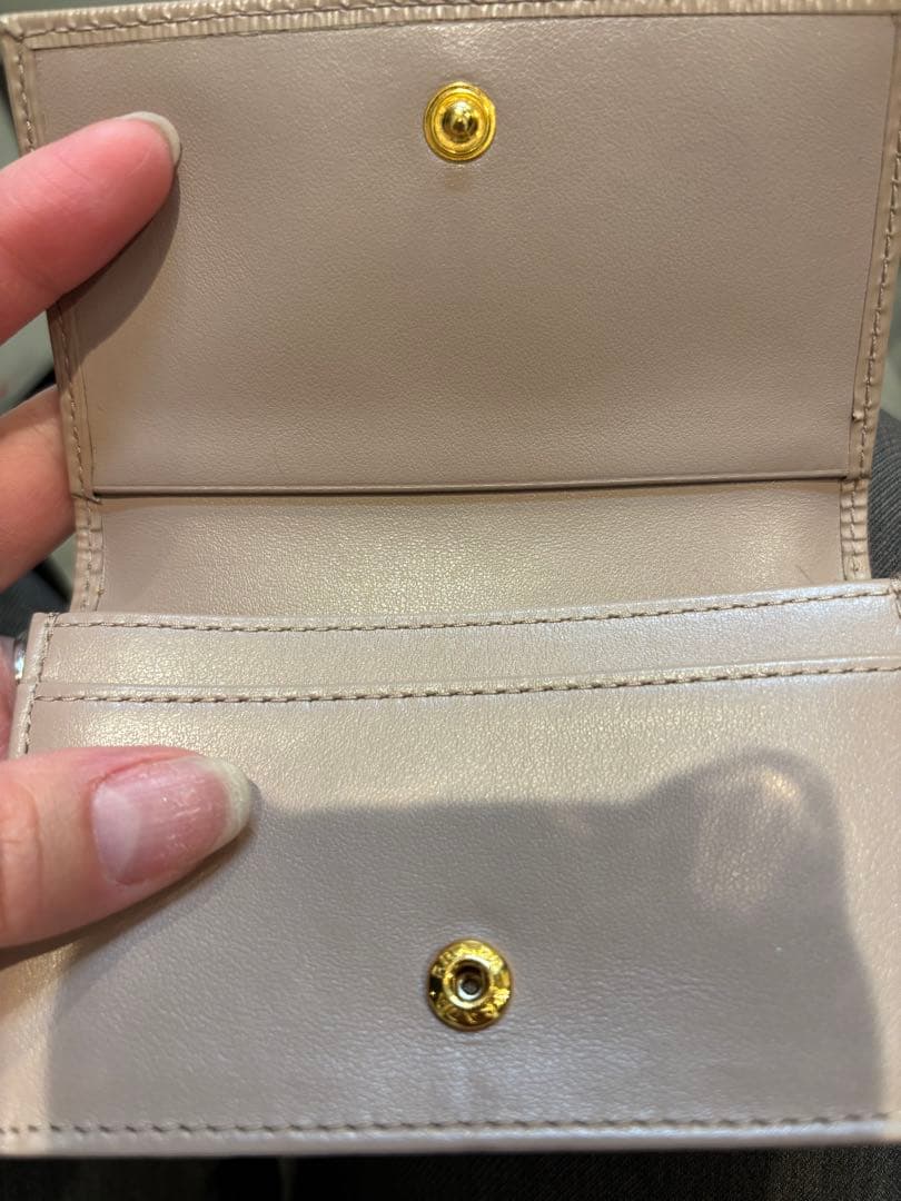 PRADA 名刺入れ　カードケース