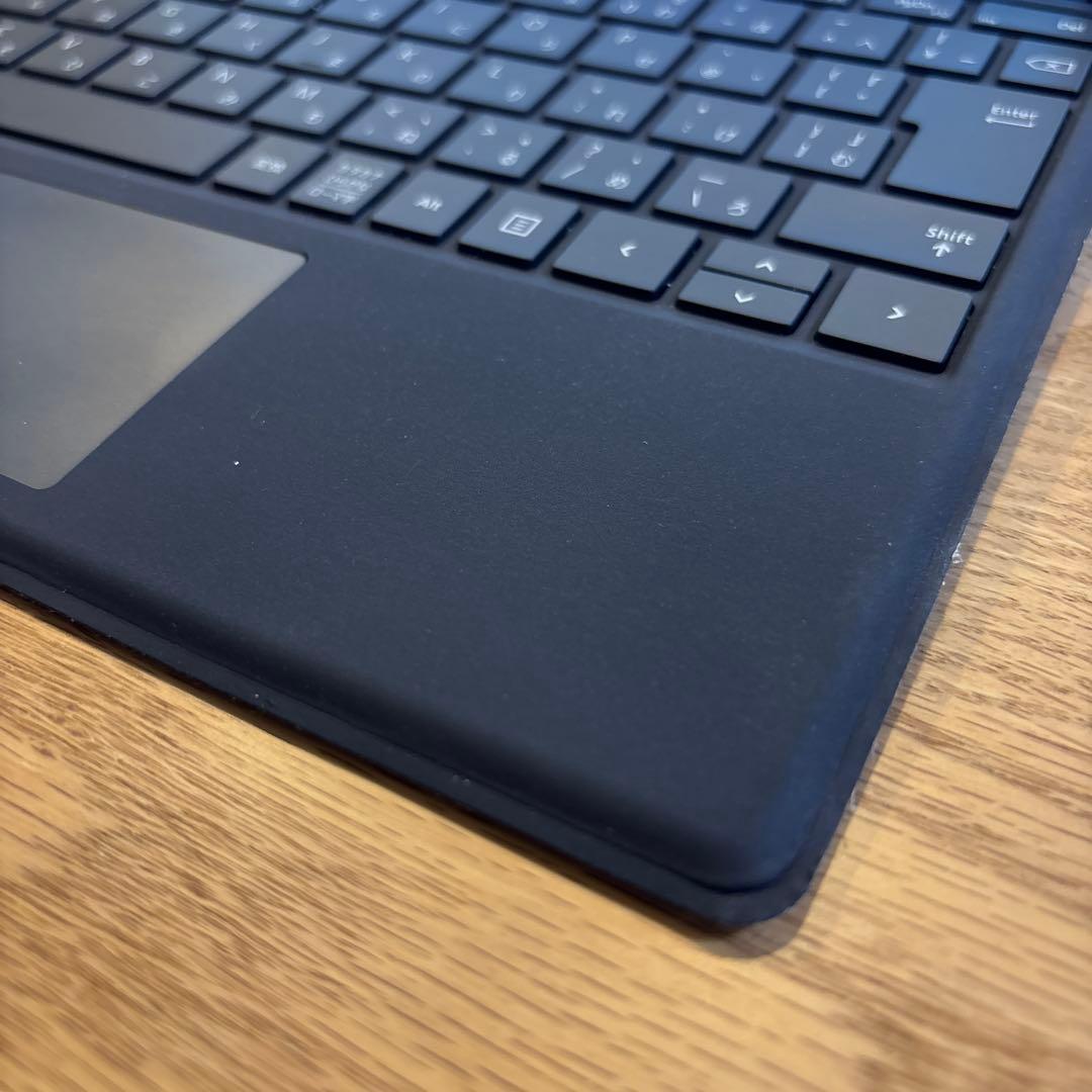く*ま様 【良品】Microsoft Surface Pro 7 256GB 8