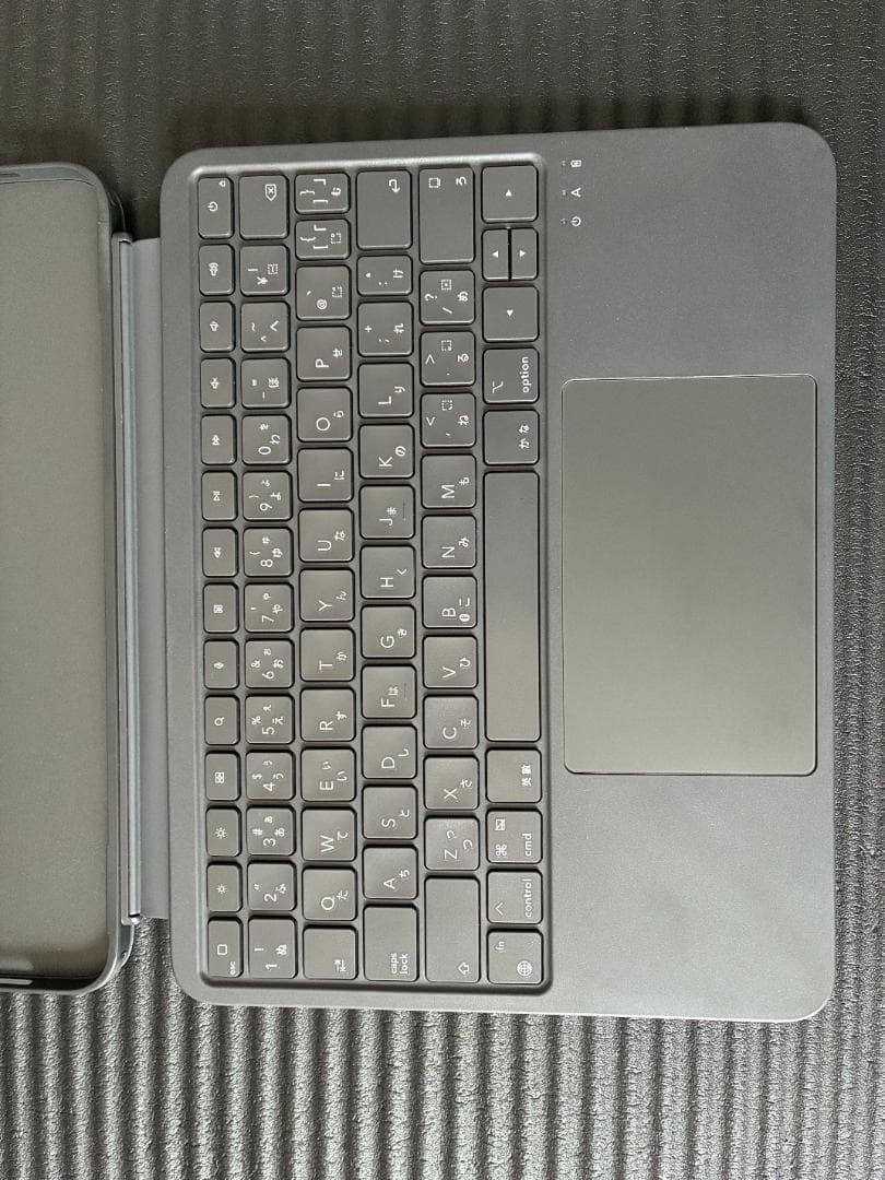 ロベルトさん専用　ESR iPad Keyboard Case グレー