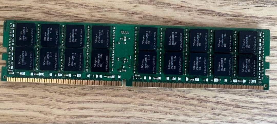 SK hynix 16GB DDR4 サーバ ワークステーション用ECCメモリ
