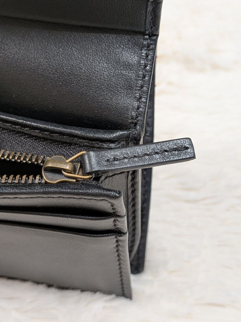 美品✨️グッチ 二つ折り財布 GGマーモント キルティング レザー 黒 人気定番