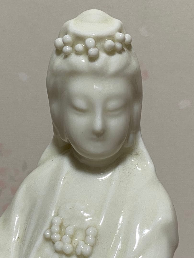 ♦白磁 観音菩薩立像 仏像 仏教美術 置物 飾り 美術品 工芸品 骨董品