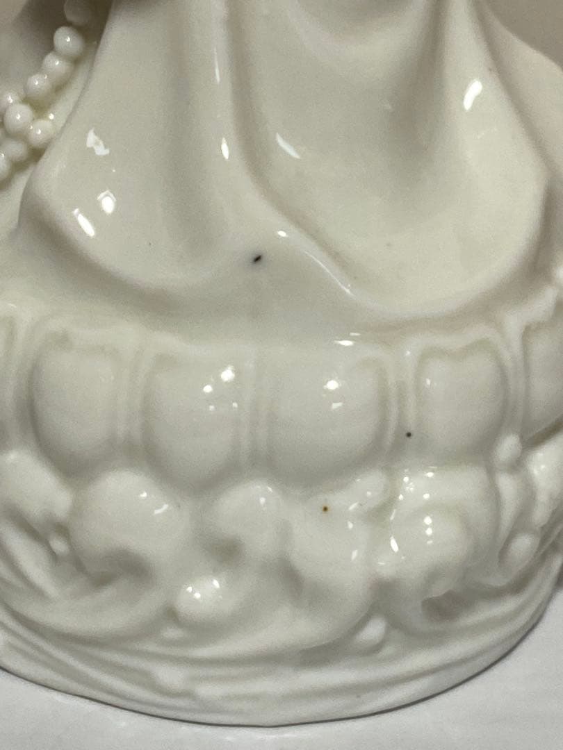 ♦白磁 観音菩薩立像 仏像 仏教美術 置物 飾り 美術品 工芸品 骨董品