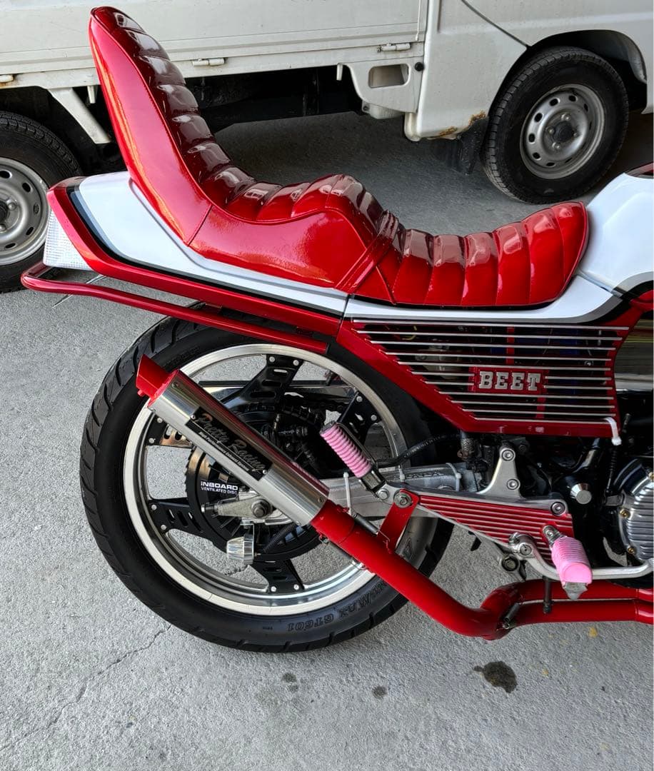 こ*た様 CBX400F CBX550F 三段シート　チョビ三段