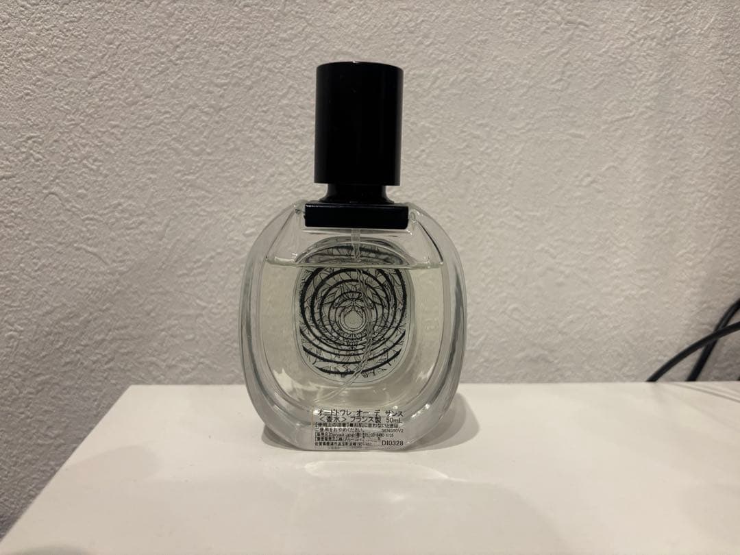 diptyque EAUDESSENS (オーデサンス)香水