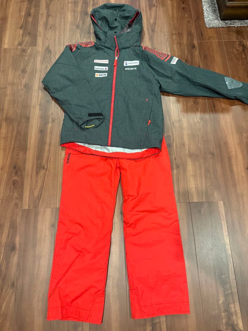 デサント（DESCENTE） ジュニア スーツ スキーウェア上下セット160cm