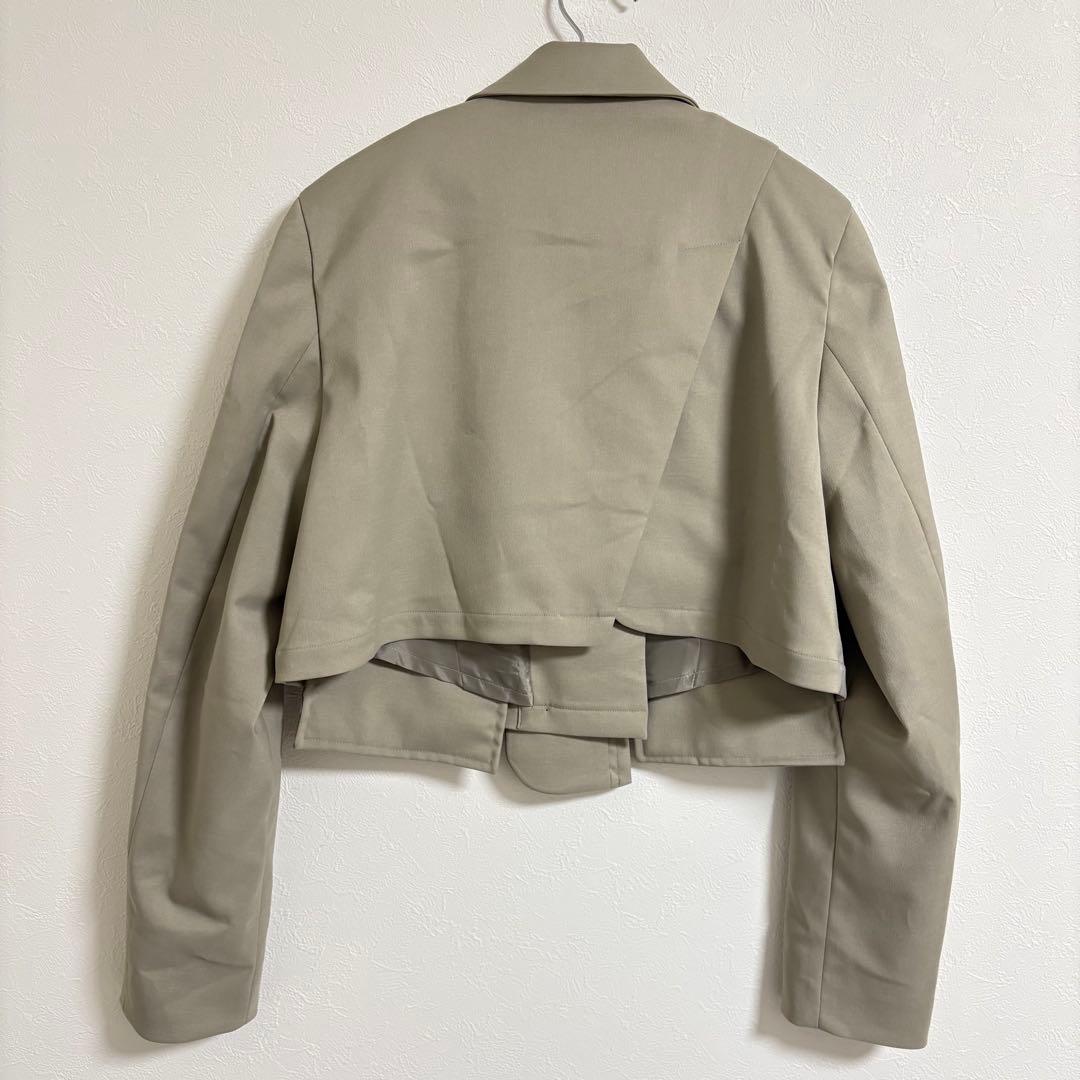 極美品★UNITED TOKYO カーブアシメショートジャケット ベージュ F