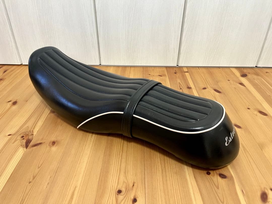 【3/末まで限定】エストレヤ 純正Wシート 極美品！FI用もキャブ車にもOK！