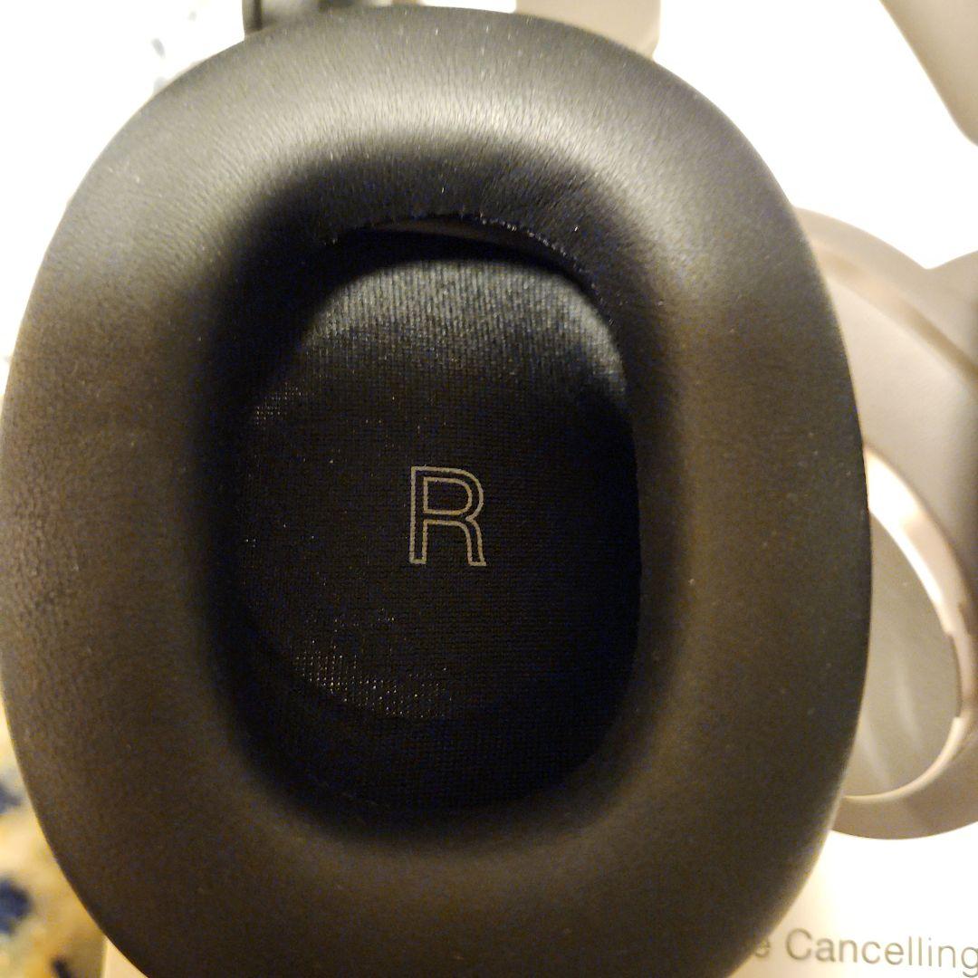 Bowers & Wilkins PX8 ワイヤレスヘッドホン ブラック