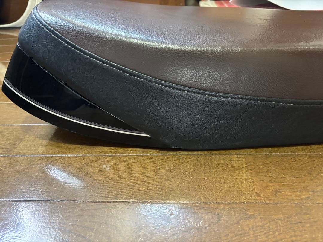 YAMAHA SR400 2型　純正シート　ブラウン