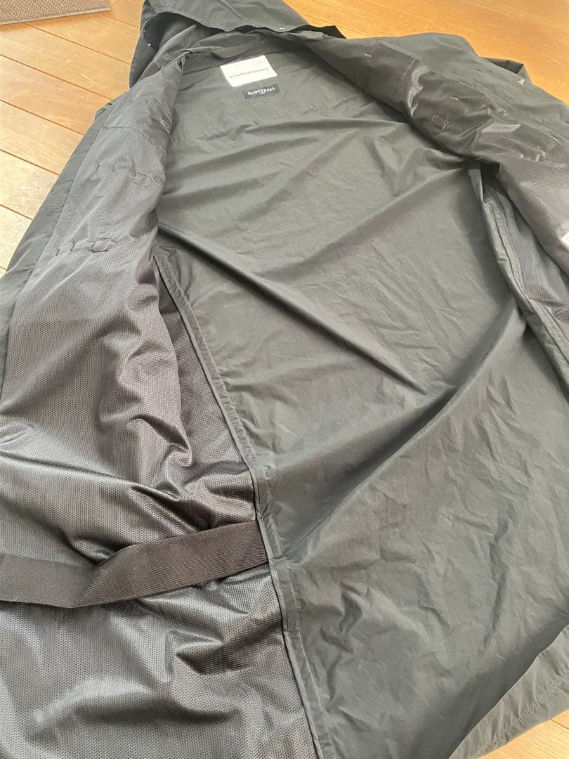 WHITE MOUNTAINEERING×Gloverall ナイロンコート