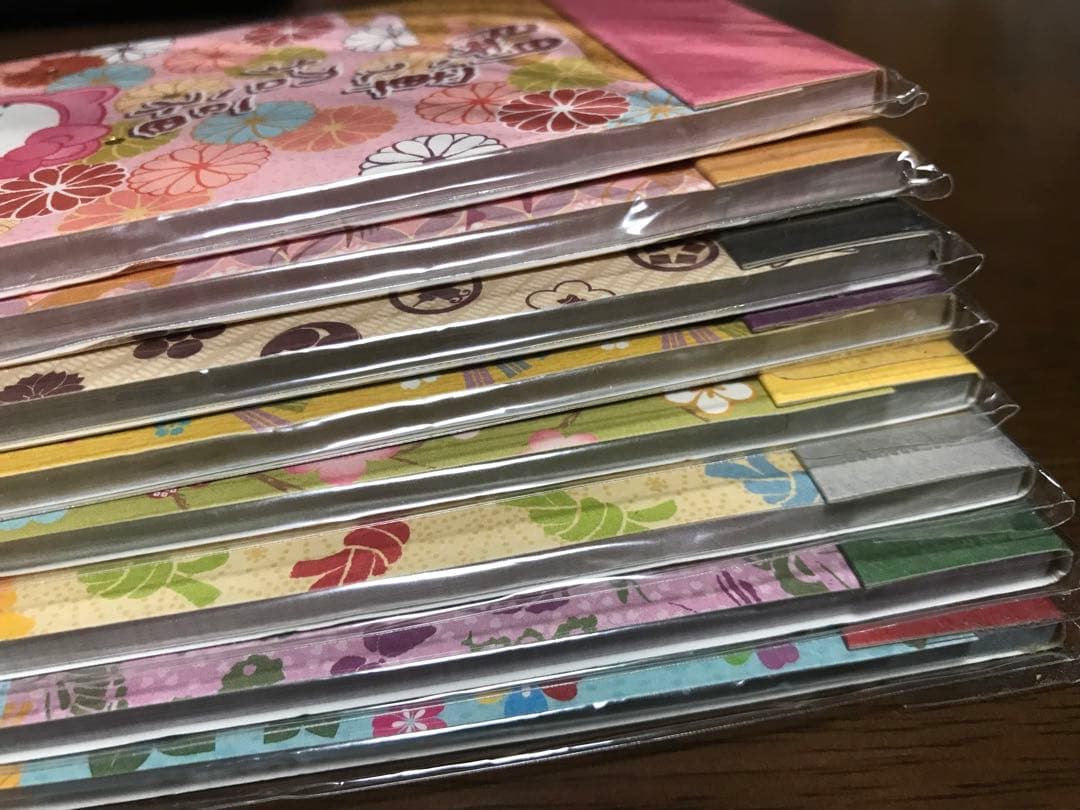 サンリオ　キティ　だるま　和風　ミニメモ　８種類