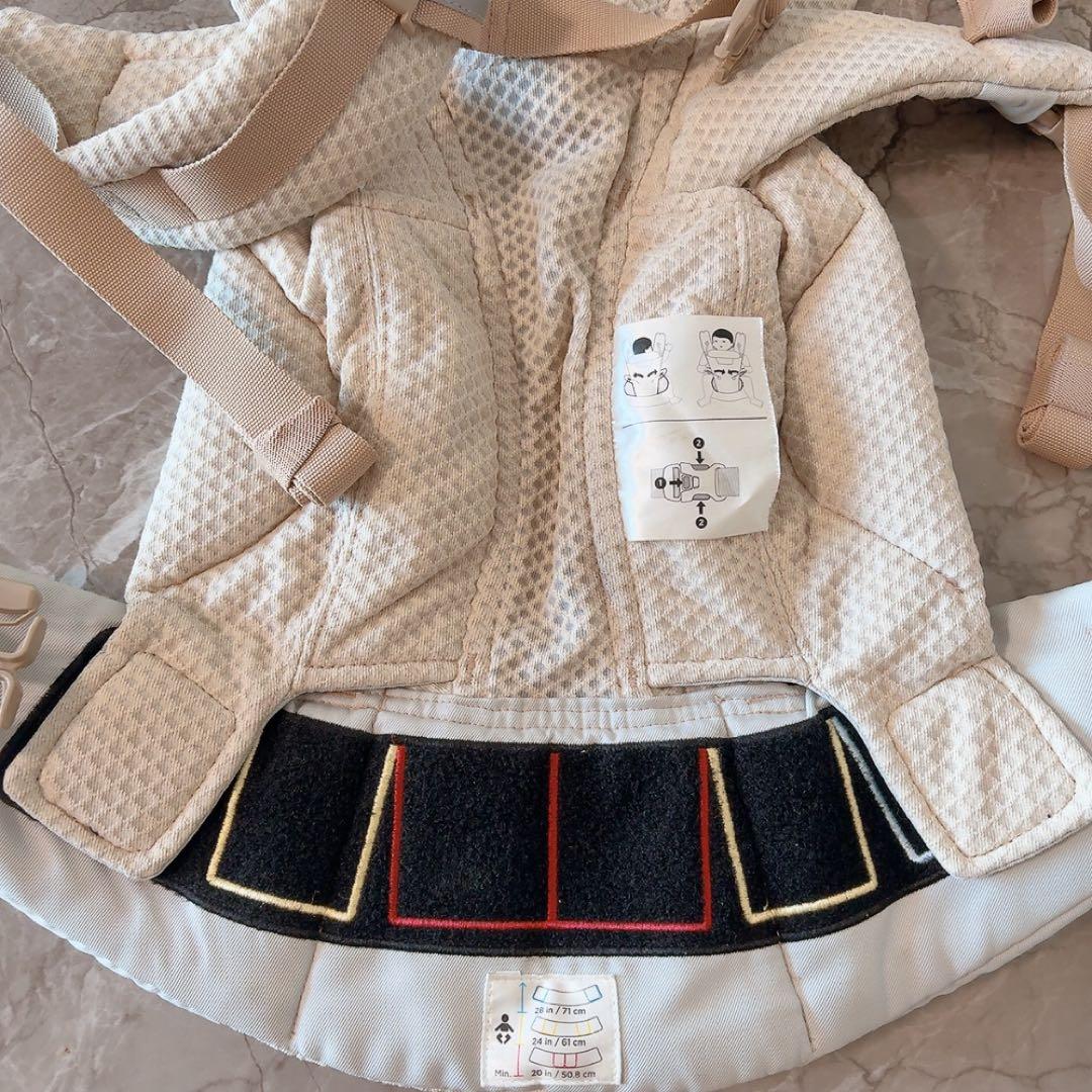 エルゴベビー オムニ ブリーズ　抱っこ紐　サンドベージュ