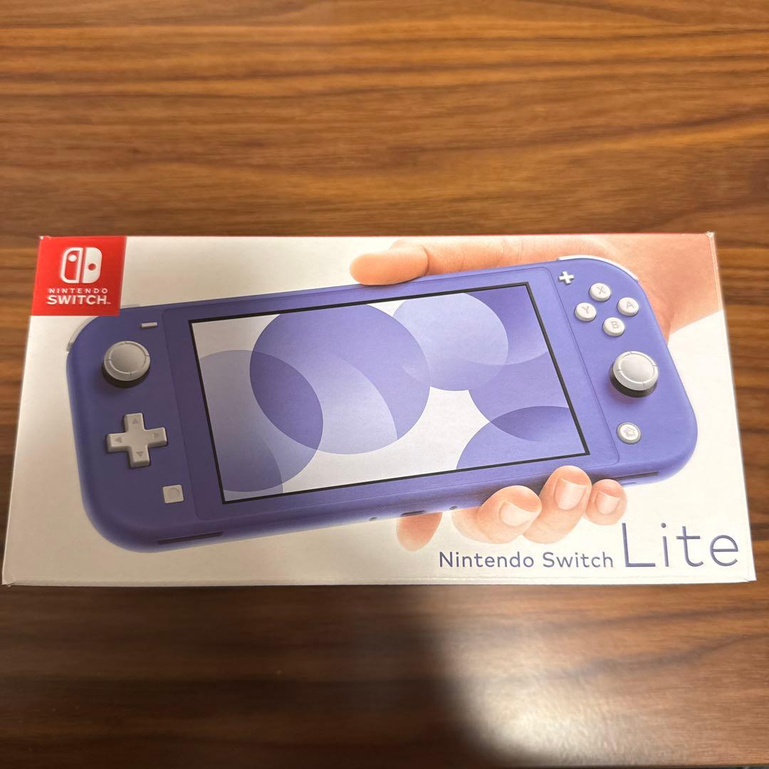 ニンテンドーSwitchライト　充電器新品