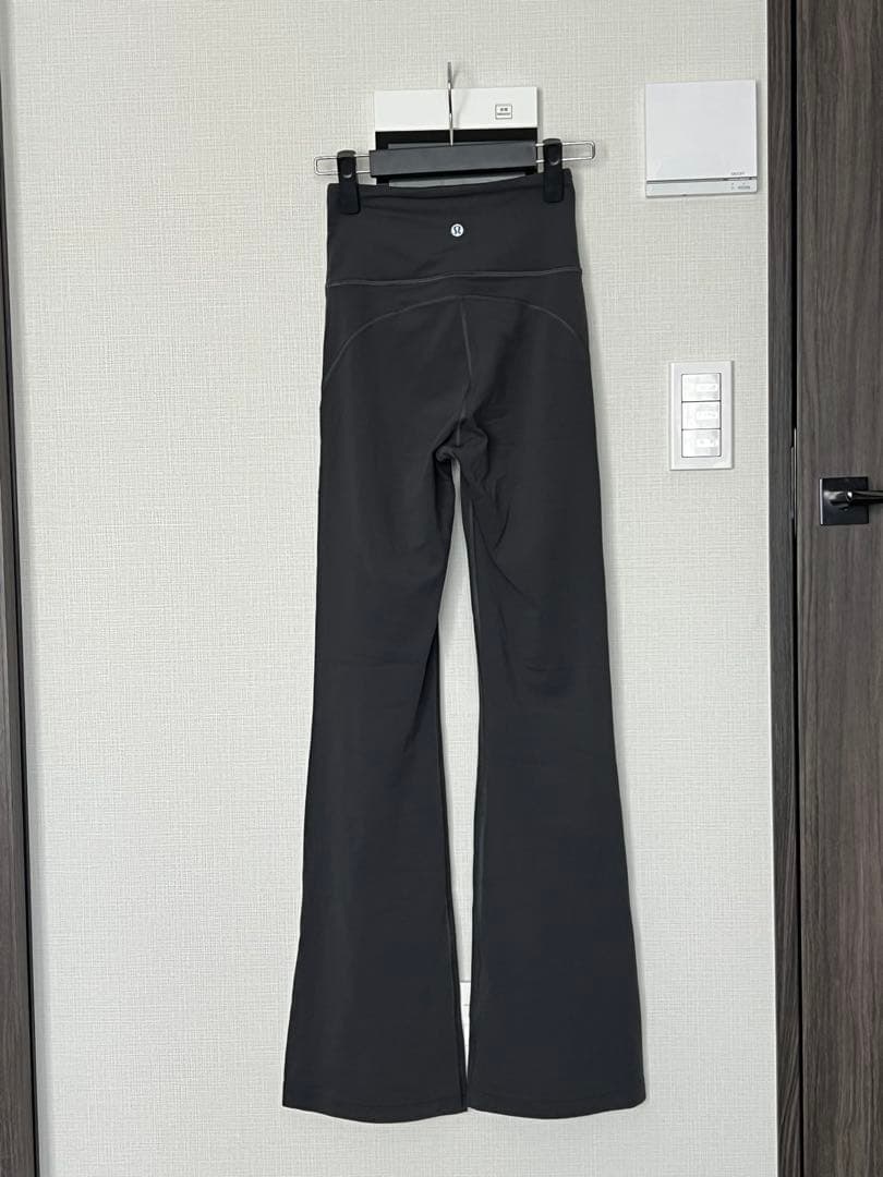 【Lululemon】Grooveパンツ Super High-Rise