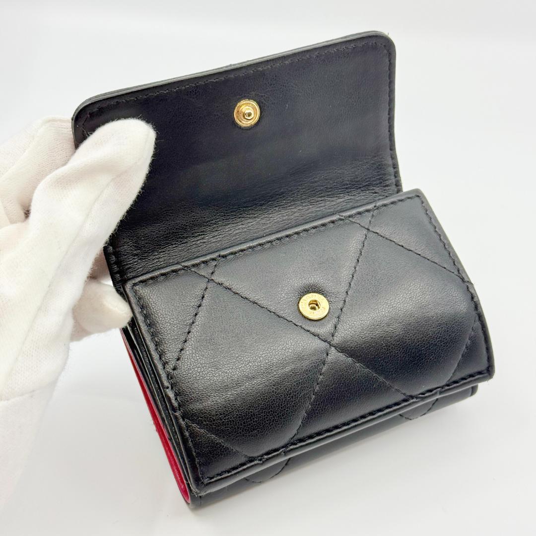 美品 CHANEL シャネル CHANEL19（ディズヌフ）スモールウォレット