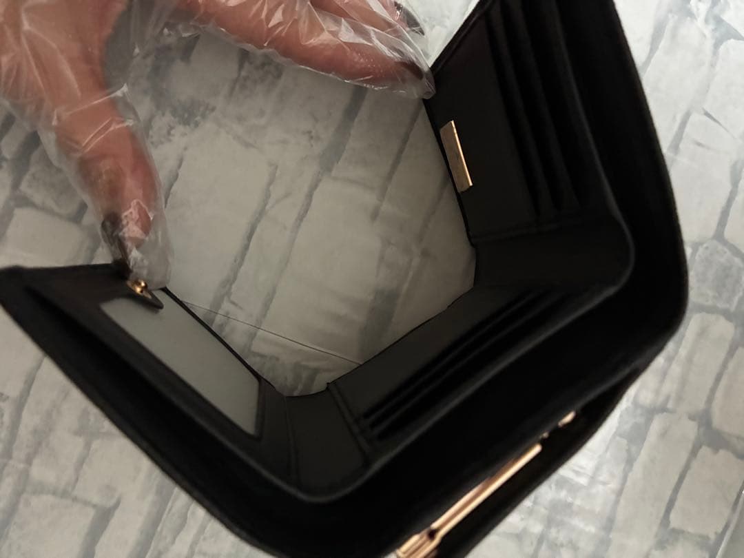 新品未使用　ヴィヴィアンウエストウッド　三つ折り財布　ピンク　がま口