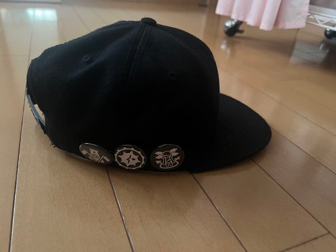 DECO*27 ghost キャップ 缶バッジ付き