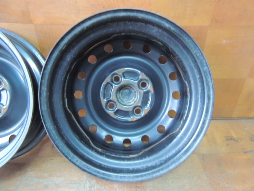 C38　スチールホイール 13X4.00B　4本セット　ダイハツ　自家塗装