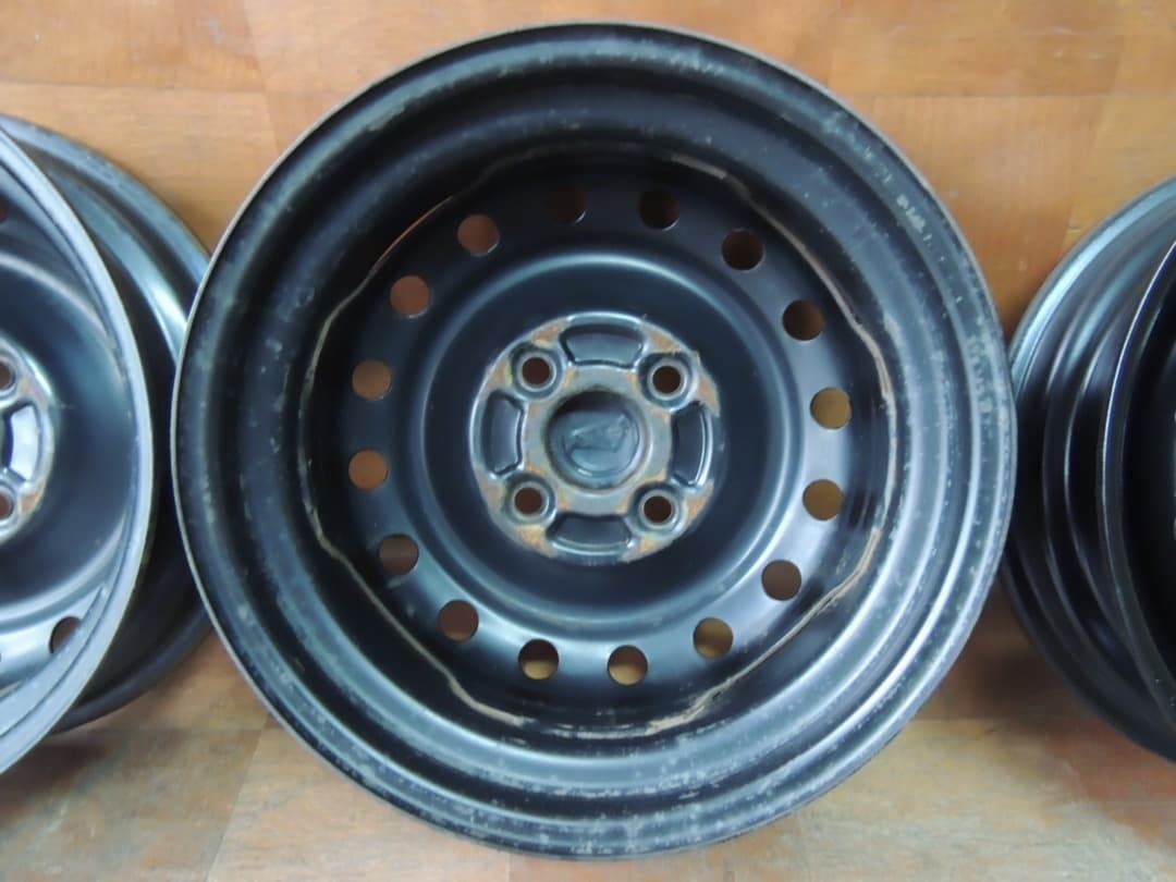 C38　スチールホイール 13X4.00B　4本セット　ダイハツ　自家塗装