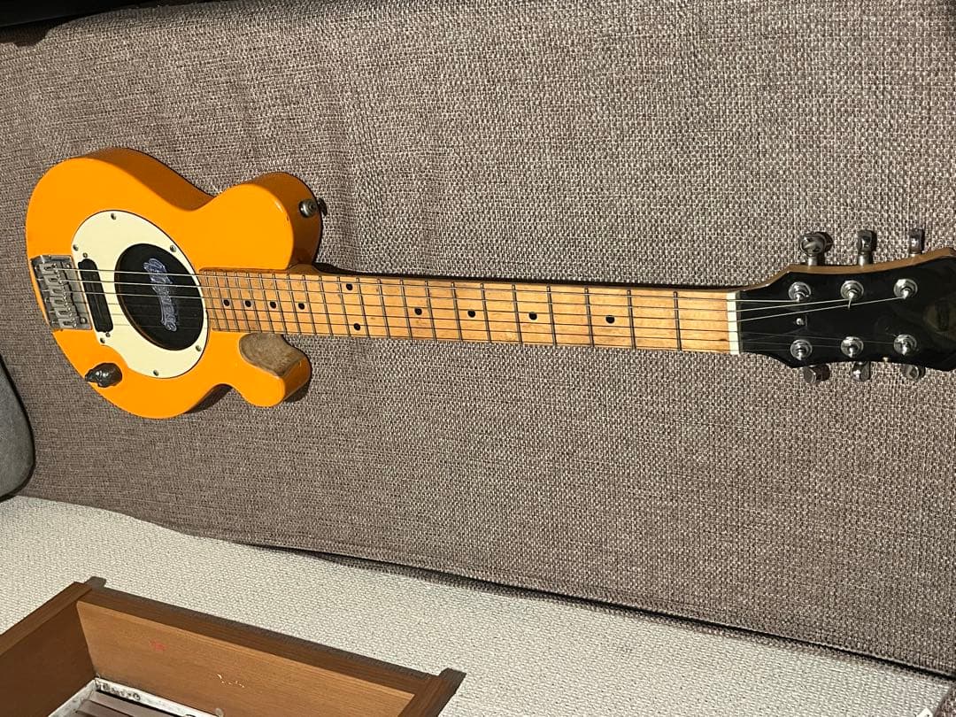 pignose　PGG-200 オレンジ　アンプ内蔵ギター