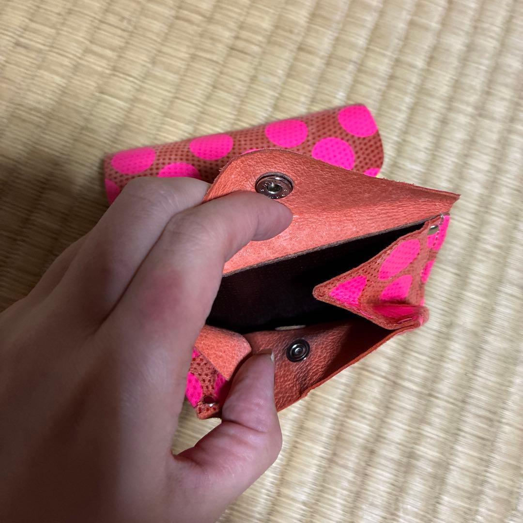 ピンクの水玉模様 三つ折り財布
