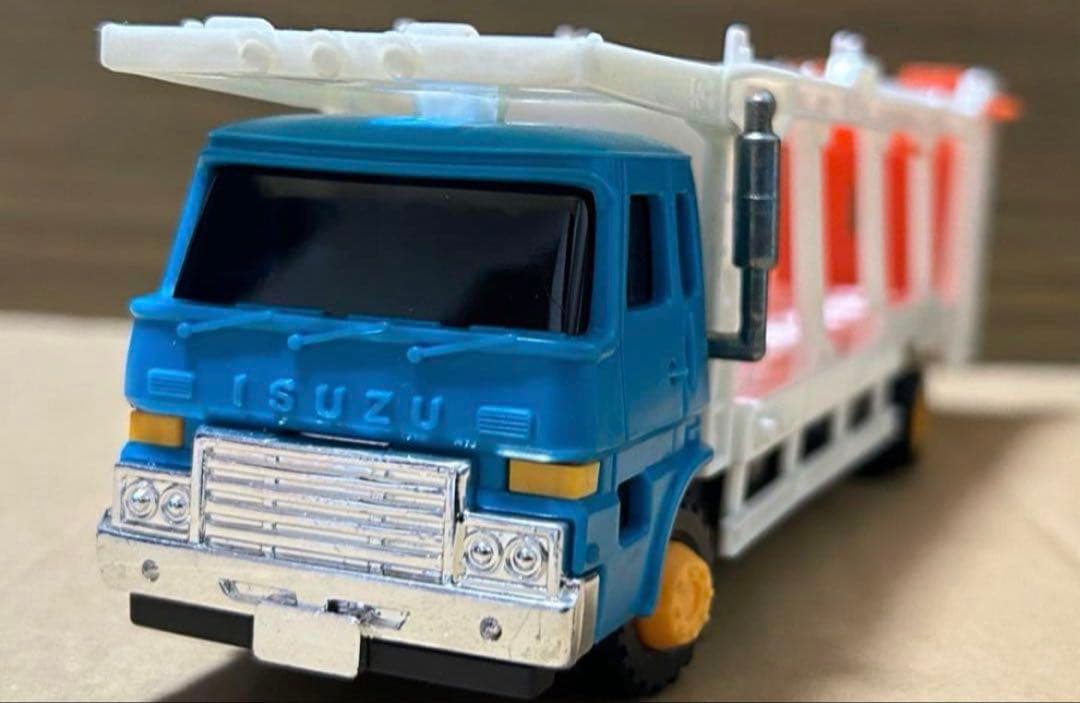 トミカ ニューオートトランスポートセット