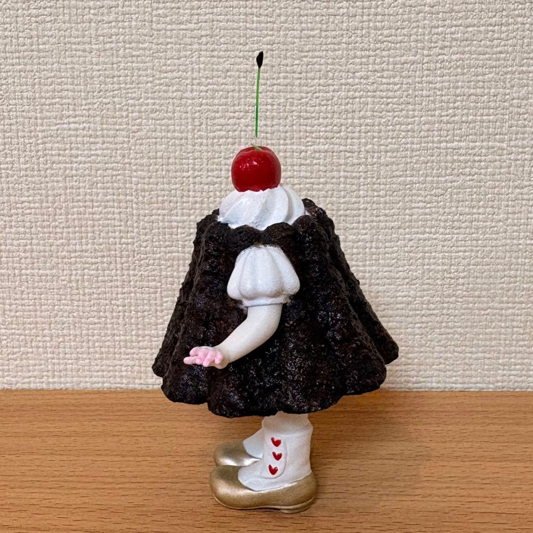 em zed eych☆本田みずほ☆カヌレちゃん☆レジン製人形