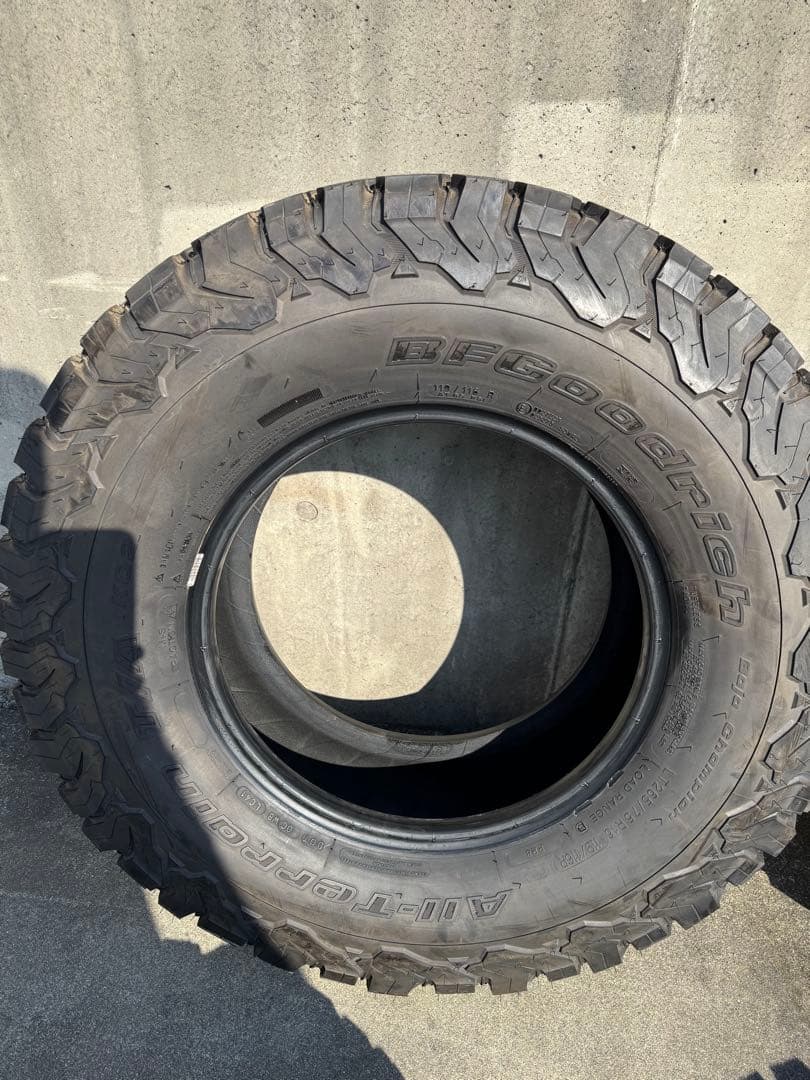 タイヤ・ホイール BFGOODRICH ALL-TERRAIN T/A 265/75R16