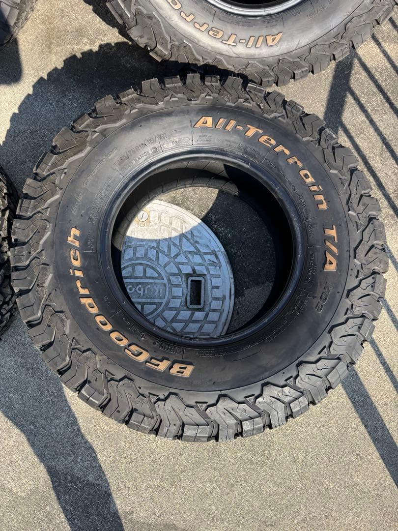 タイヤ・ホイール BFGOODRICH ALL-TERRAIN T/A 265/75R16