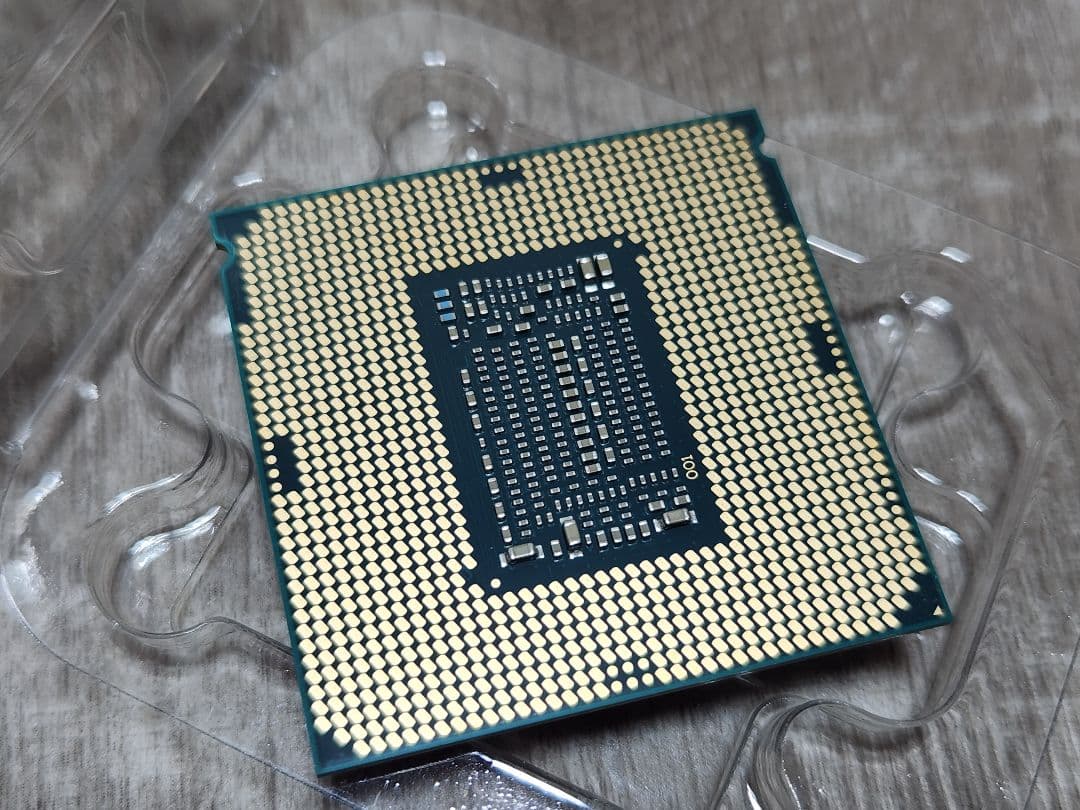 Intel Core i7-8700 CPU 純正品