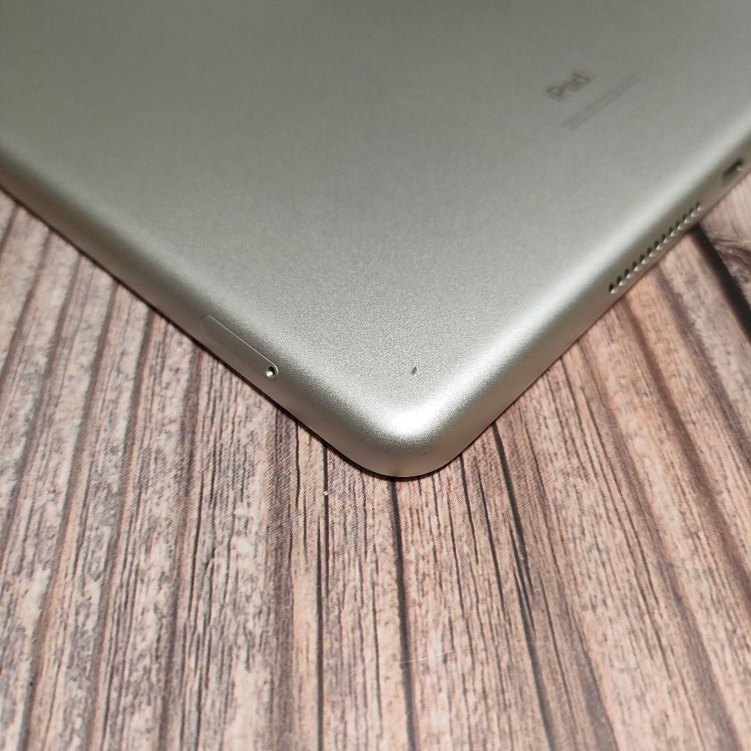 iPad 第7世代 128GB SIMフリー 美品