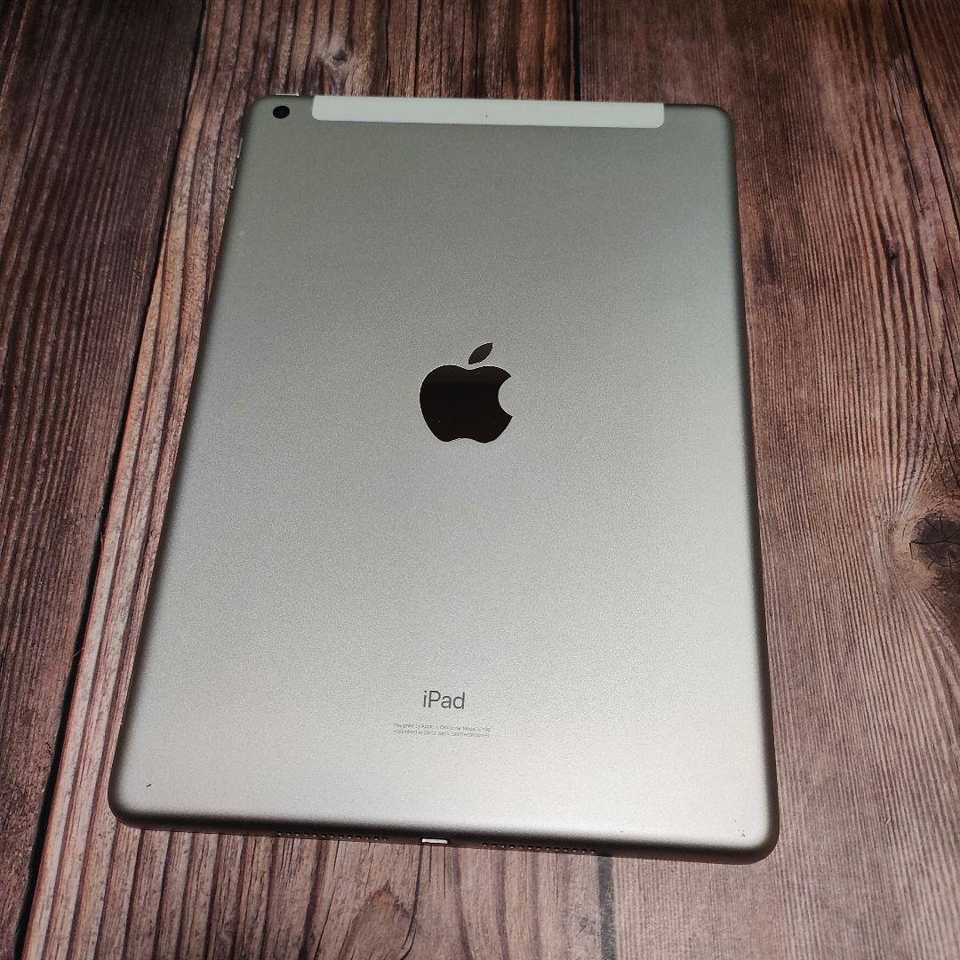 iPad 第7世代 128GB SIMフリー 美品