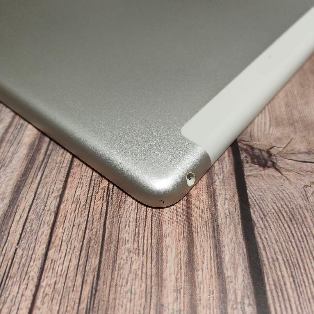 iPad 第7世代 128GB SIMフリー 美品