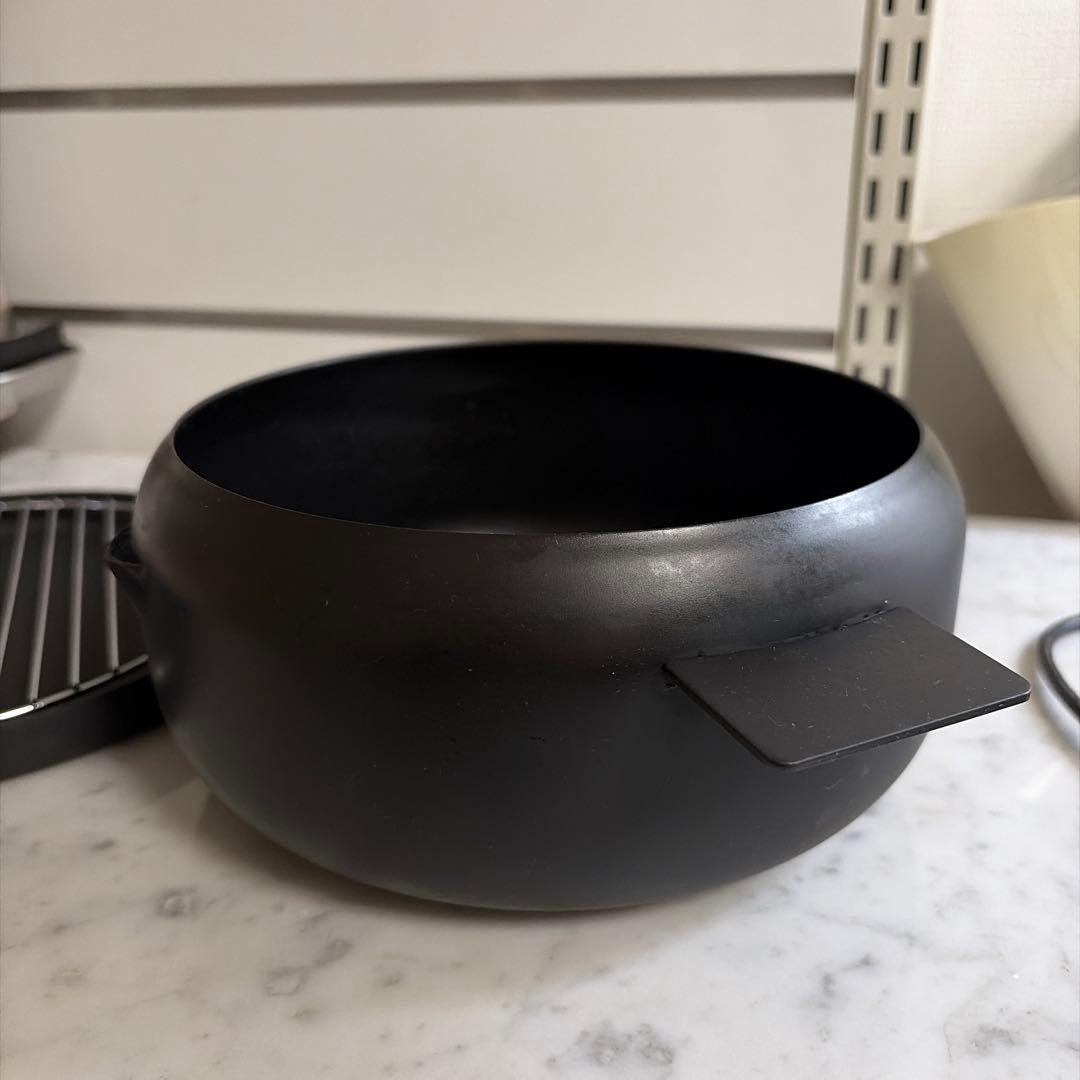 c*o様 ツレヅレハナコ×オレンジページ「ふたつき鉄製揚げ鍋 18cm」