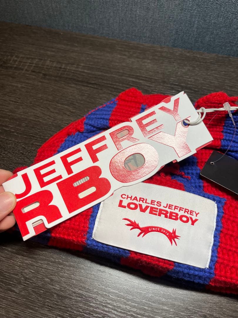 希少　CHARLES JEFFREY LOVERBOY ストライプニット帽