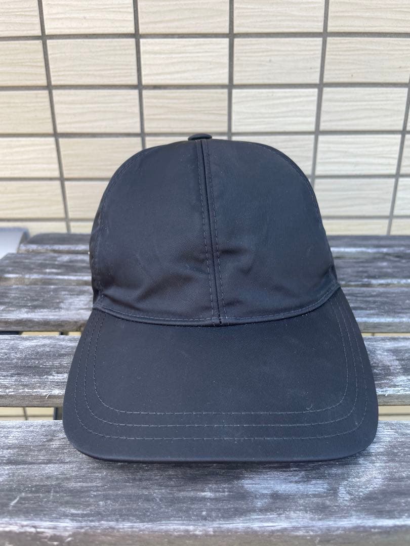 PRADA プラダ ブラック ベースボールキャップ M