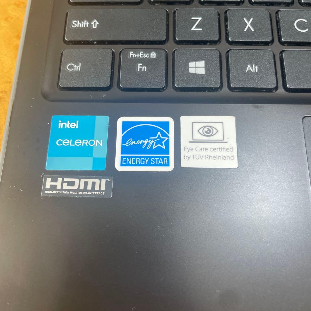 ASUS ノートパソコン（Windows11）美品・動作良好 即購入早い者勝ち