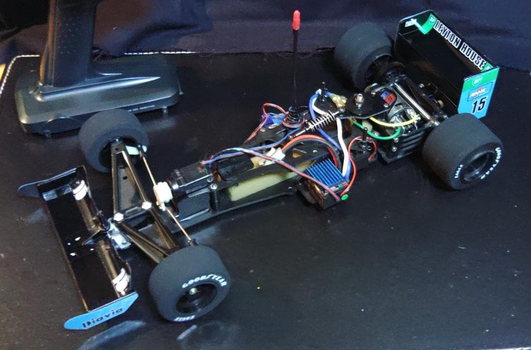 未走行：タミヤF104Wシャーシ・レイトンハウスCG901ボディ・オマケ付