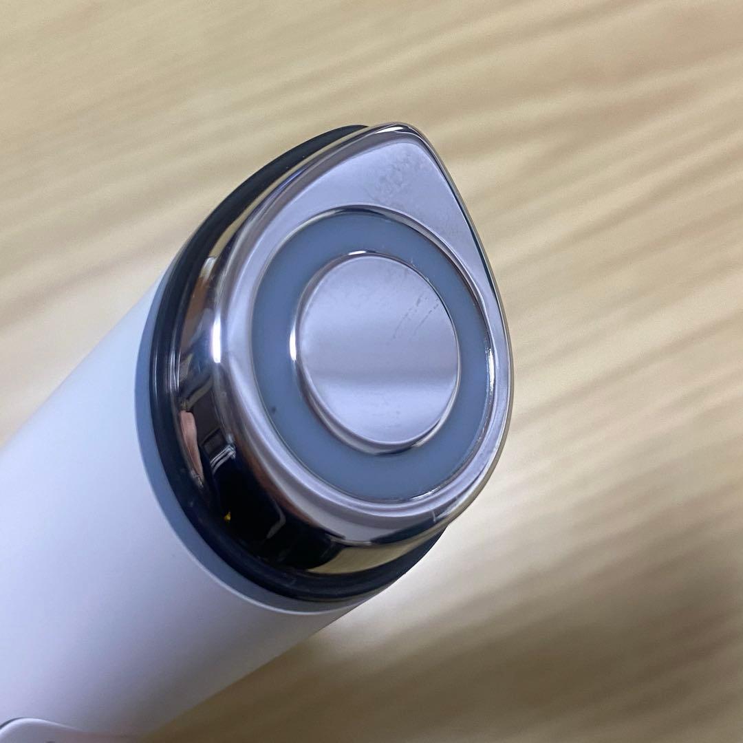 medicube BOOSTER PRO MINI 美顔器 ホワイト