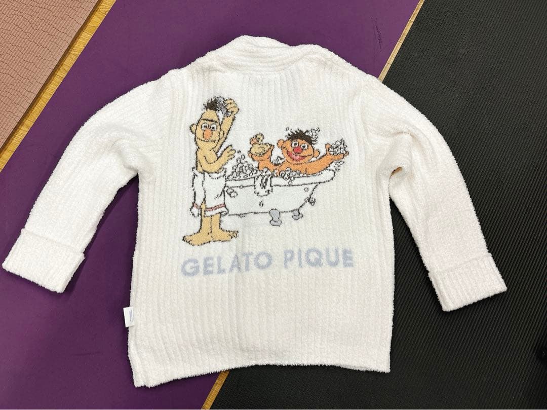 【ジェラートピケ】 SESAMESTREET モチーフJQDショールカーデ