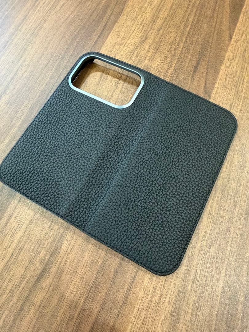 ボナベンチュラ (iPhone 17Pro) ダイアリーケース シュリンクレザー