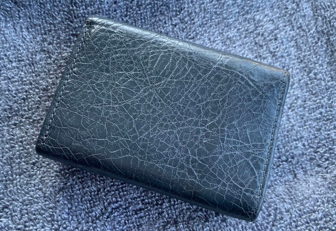 バレンシアガ　三つ折り財布　クラシック　ミニウォレット　しわ加工　ネイビー